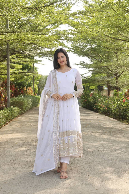 Classic White Color Georgette Sequins Embroidery Anarkali Suit Set TD-6023