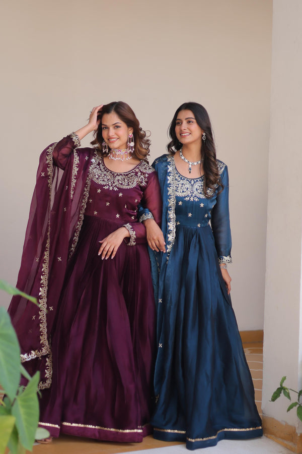 Demanding Burberry Silk Teal Blue & Wine Color Gown Ram-092