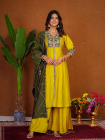 Roman Silk Embroidered Anarkali Kurti Plazo Set