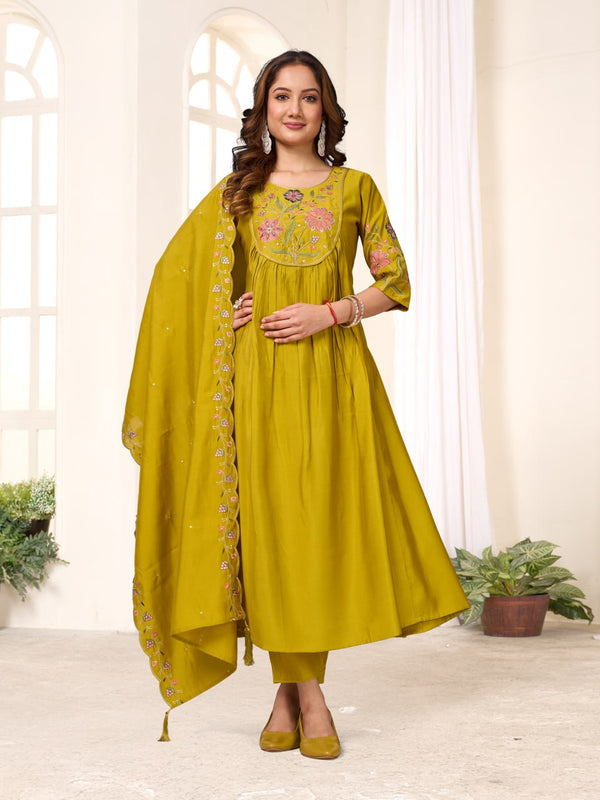Thread with Hand Work Anarkali Kurti Pair