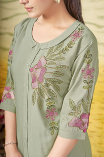 Black Heavy Rayon Embroidered Kurta Pant Set