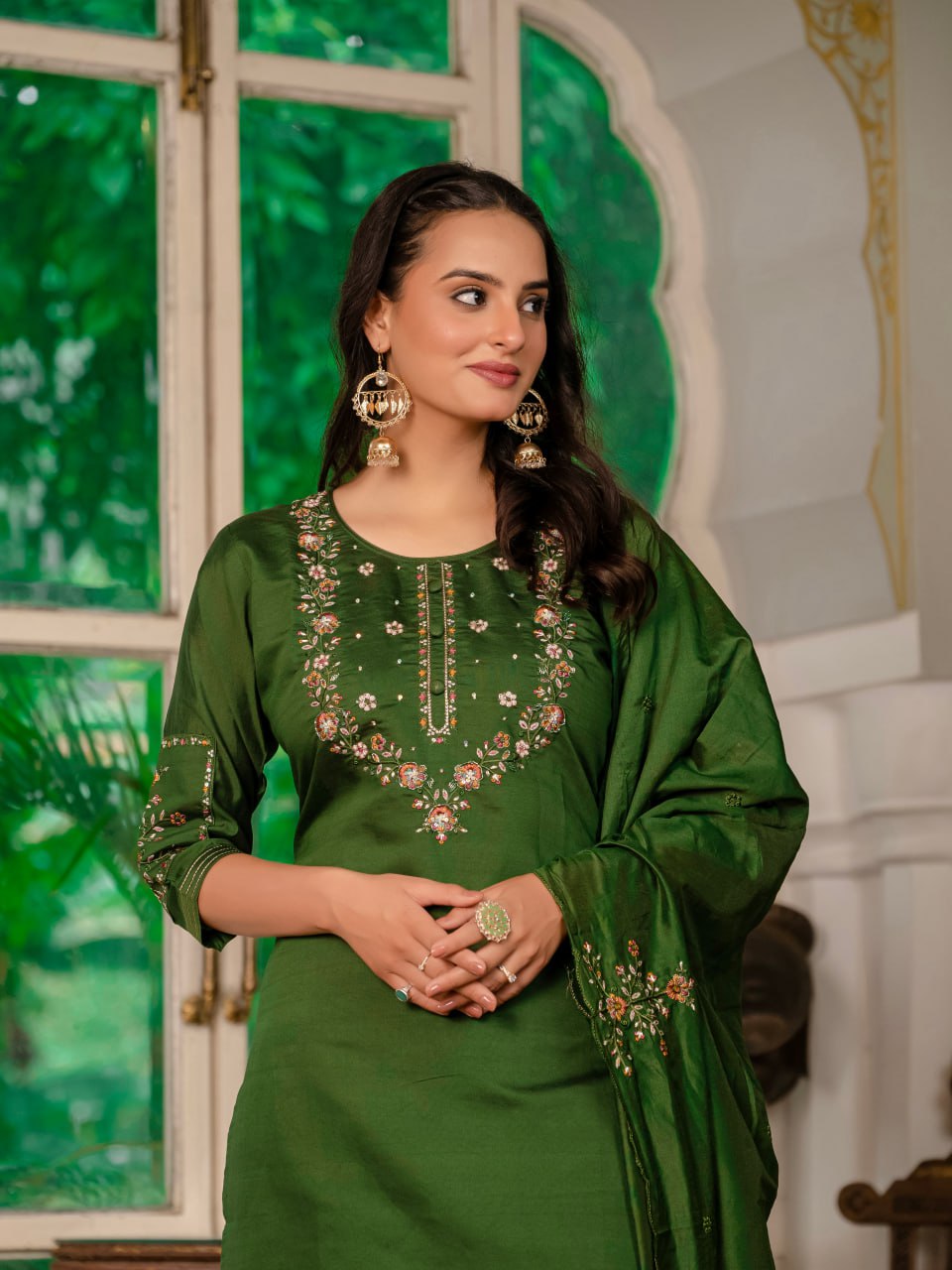 Precious Thread With Hand Work Kurti Pant Dupatta Set