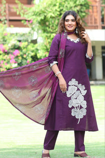 Festive Wear Thread Work Suit Set