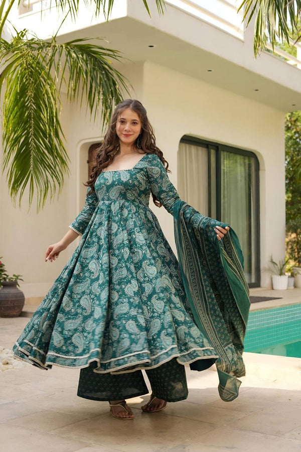 Alluring Digital Print Green Color Gown With Dupatta TD-6043