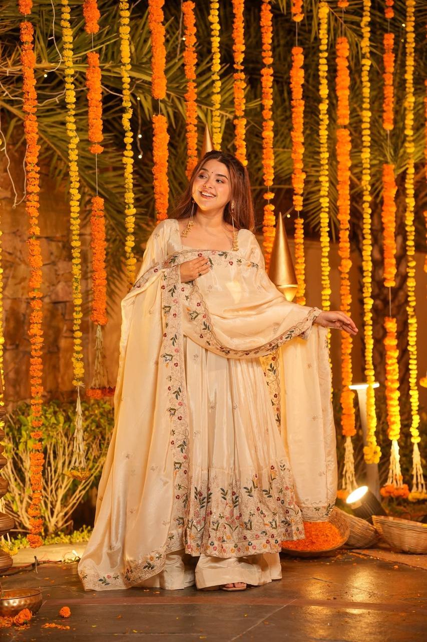 Outstanding Thread Work Heavy Silk Anarkali Suit