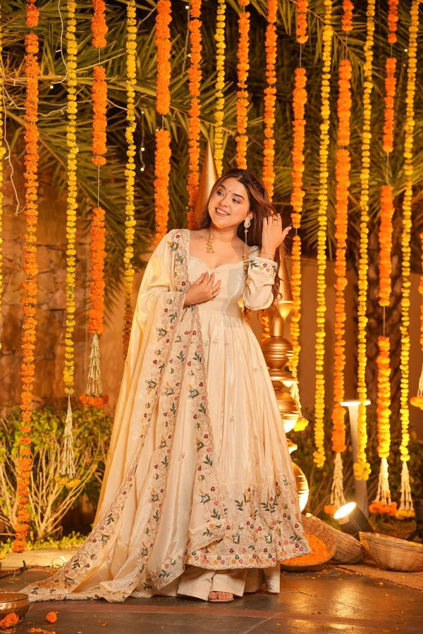 Outstanding Thread Work Heavy Silk Anarkali Suit