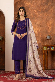 Parrot Green Marina Silk Embroidered Kurta Set
