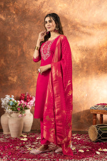Thread Hand Work Straight Kurti Pant Dupatta Set
