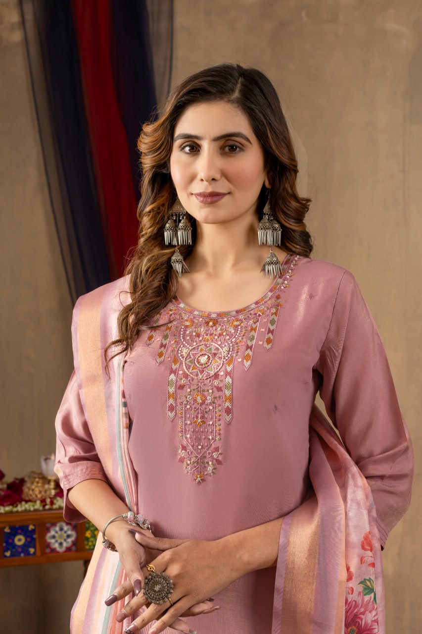Luxuriant Thread With Hand Work Salwar Suit