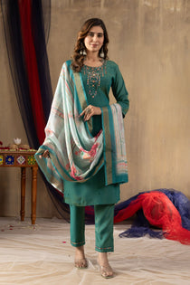 Off White Shimmer Gold Silk Embroidered Kurta Pant Dupatta Set