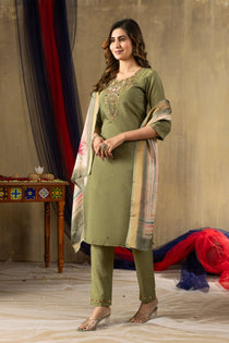 Off White Shimmer Gold Silk Embroidered Kurta Pant Dupatta Set