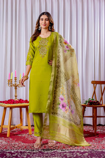 Rama Green Viscose Silk Embroidered Kurta Pant Dupatta Set