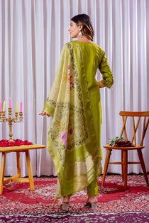 Rama Green Viscose Silk Embroidered Kurta Pant Dupatta Set