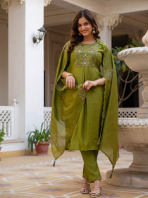 Rust Pure Viscose Mango Silk Embroidered Kurta Set