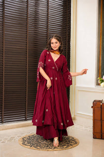 Elegant Maroon Grace ❤️
