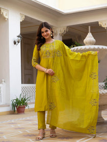 Rust Pure Viscose Mango Silk Embroidered Kurta Set