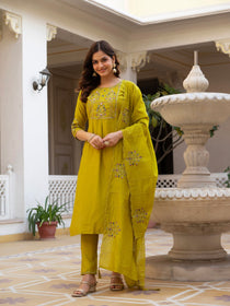 Rust Pure Viscose Mango Silk Embroidered Kurta Set