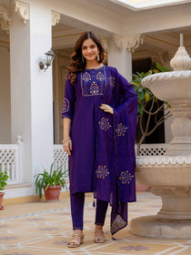 Rust Pure Viscose Mango Silk Embroidered Kurta Set