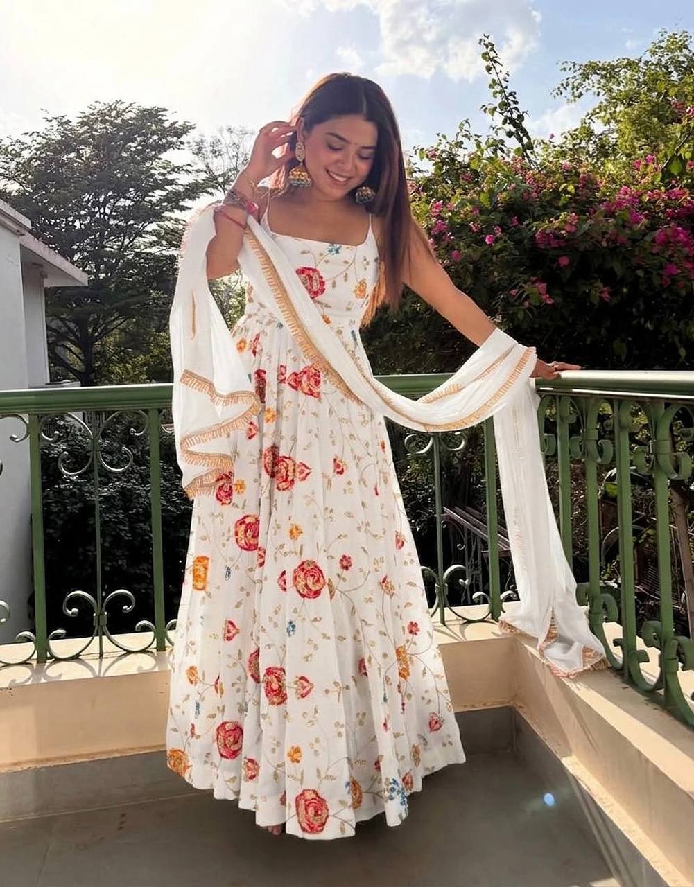 Elegant Embroidered Gown Set with Lace Border Dupatta