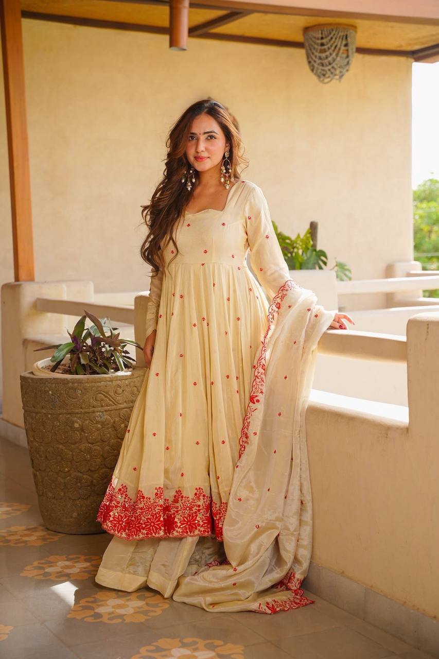 Premium Ethnic Elegance Secondary image