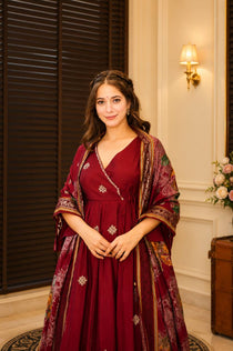 Elegant Maroon Grace ❤️