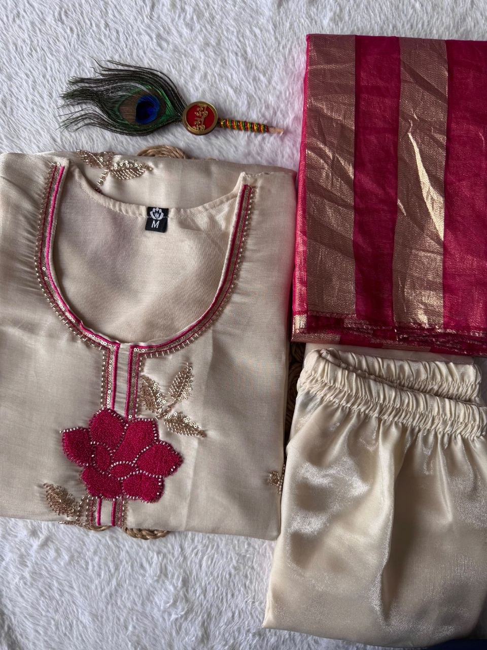 Cream Roman Silk Embroidered Kurta Pant Dupatta Set