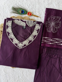 Festive Wear Thread Work Suit Set